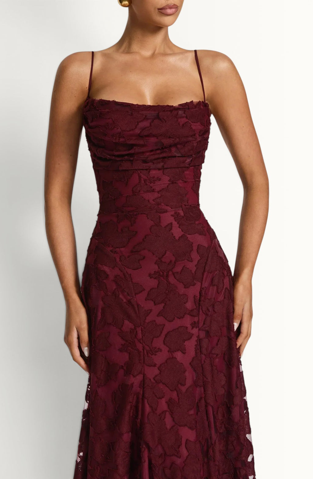 CLARA LÉON | ELEGANT DRESS