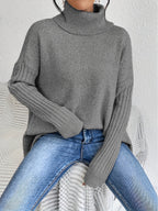 SOPHIE | OVERSIZED TURTLENECK SWEATER