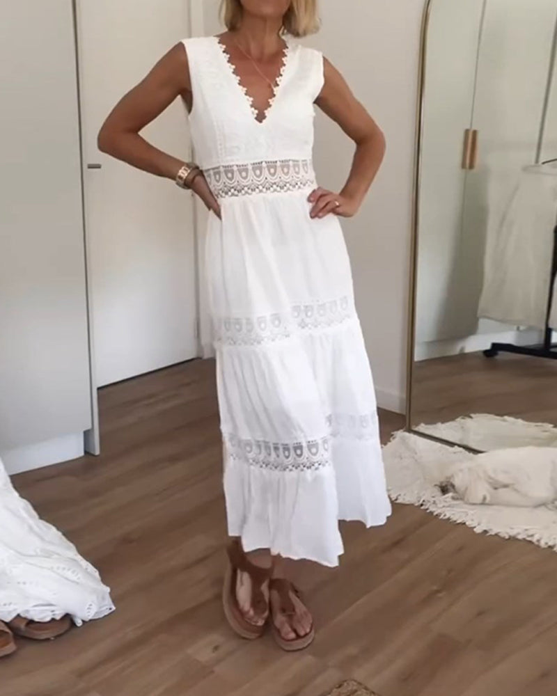 CHARLOTTE | HANDCRAFTED LACE DRESS WITH V-NECKLINE