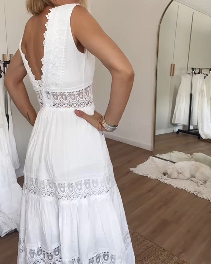 CHARLOTTE | HANDCRAFTED LACE DRESS WITH V-NECKLINE