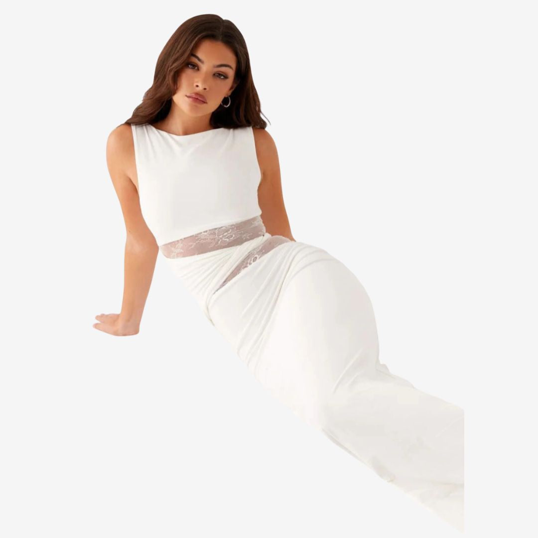 BRIELLE | FIGURE-FLATTERING MAXI DRESS WITH SUBTLE CUTOUTS AND LACING