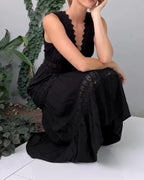 CHARLOTTE | HANDCRAFTED LACE DRESS WITH V-NECKLINE