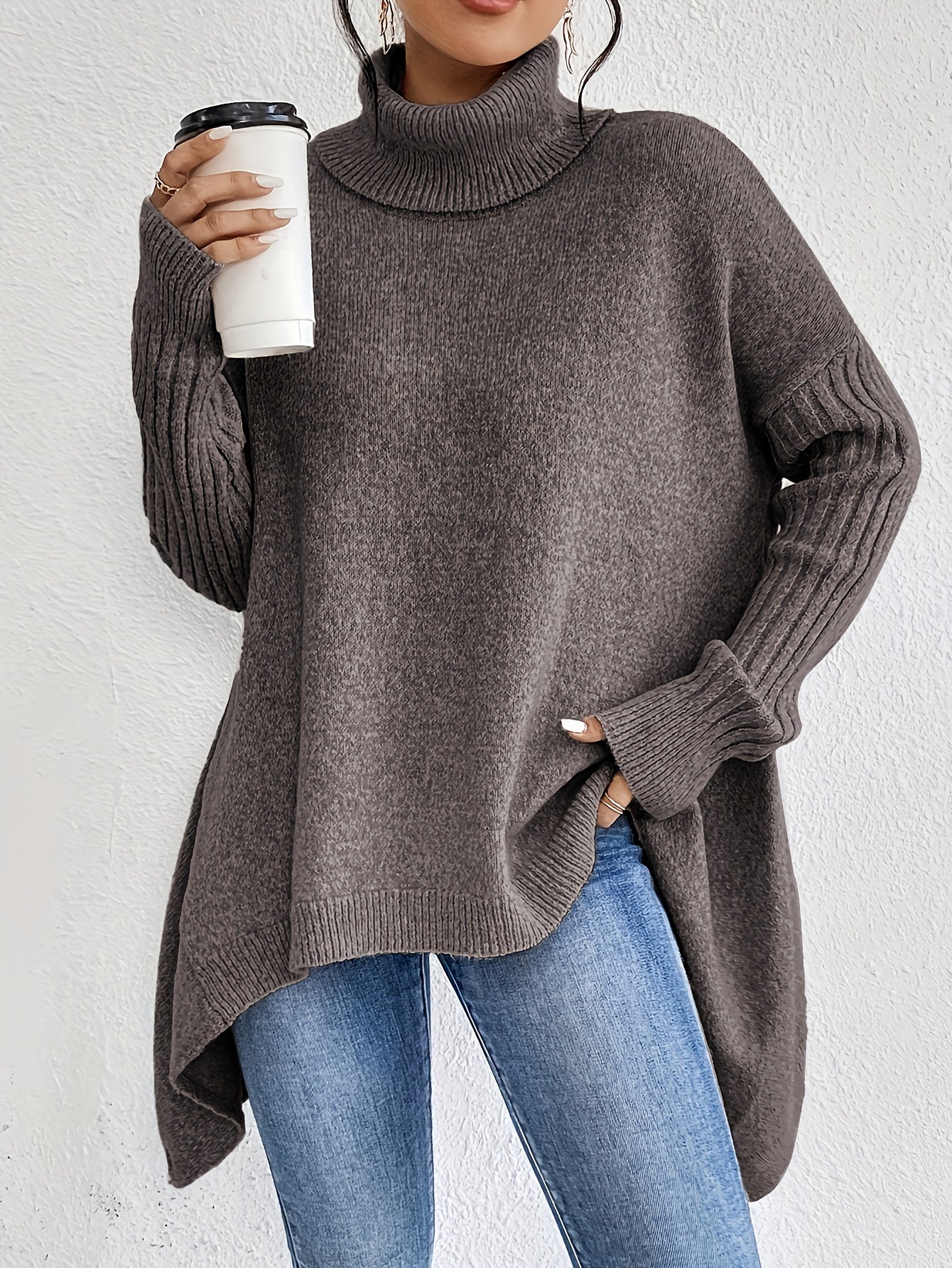SOPHIE | OVERSIZED TURTLENECK SWEATER