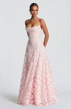 CLARA LÉON | ELEGANT DRESS