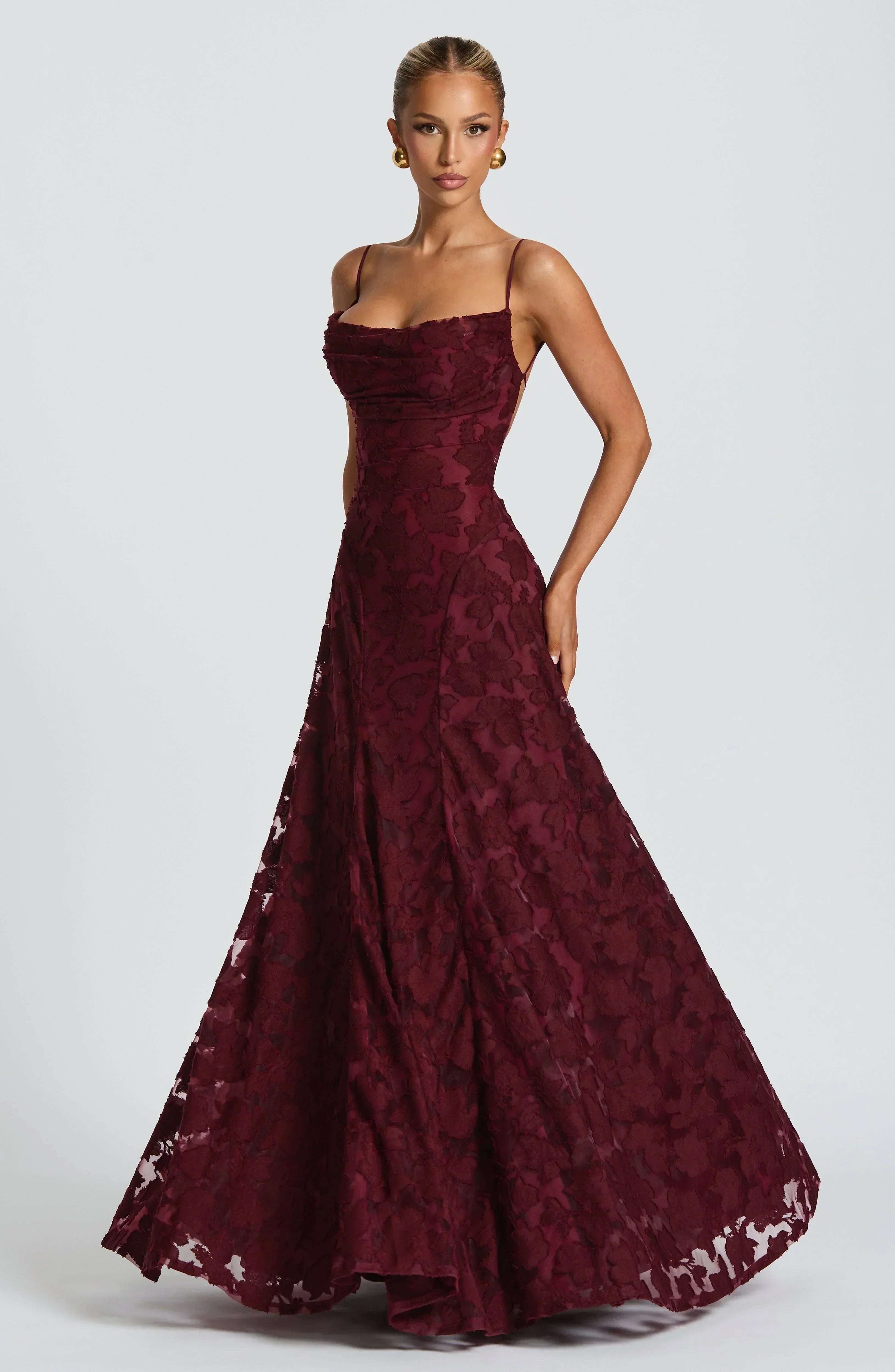 CLARA LÉON | ELEGANT DRESS